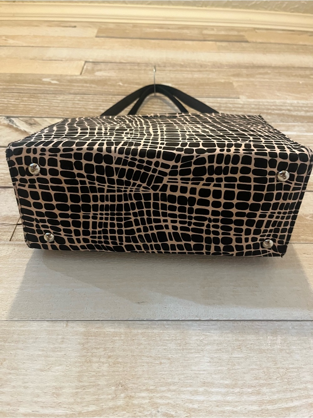 kate spade New York Black & Cream Patterned Tote Bag-Vintage Classic - Picture 9 of 14